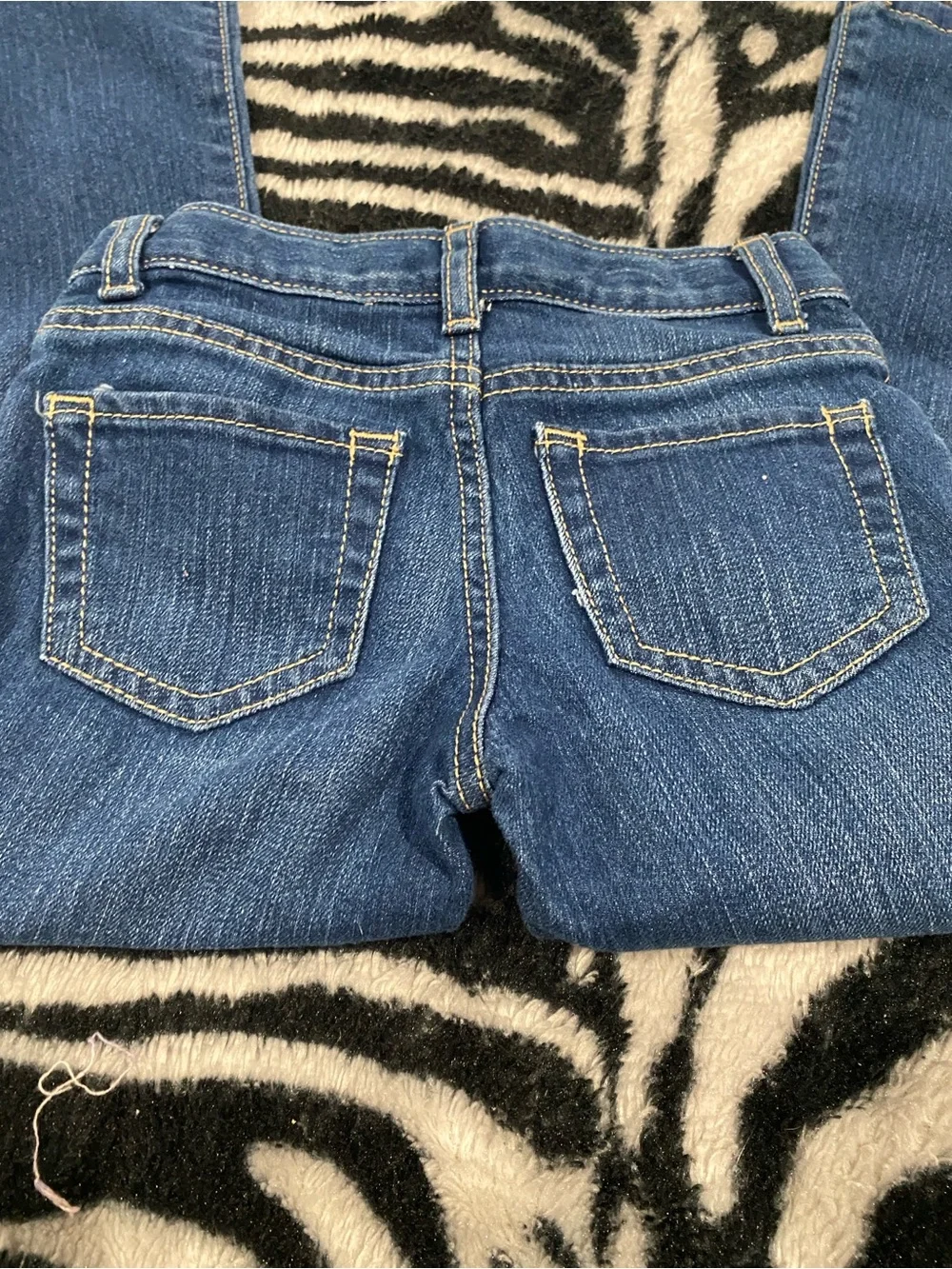 The Children's Place Denim Jeans in Blue with Contrast Stitching